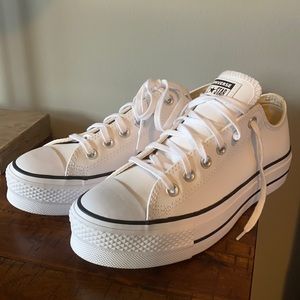 Never worn White Platform Leather Converse (size 8.5)